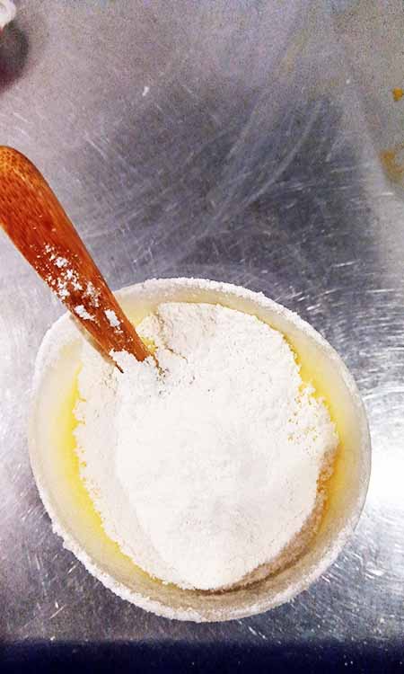 いちごの簡単パウンドケーキ